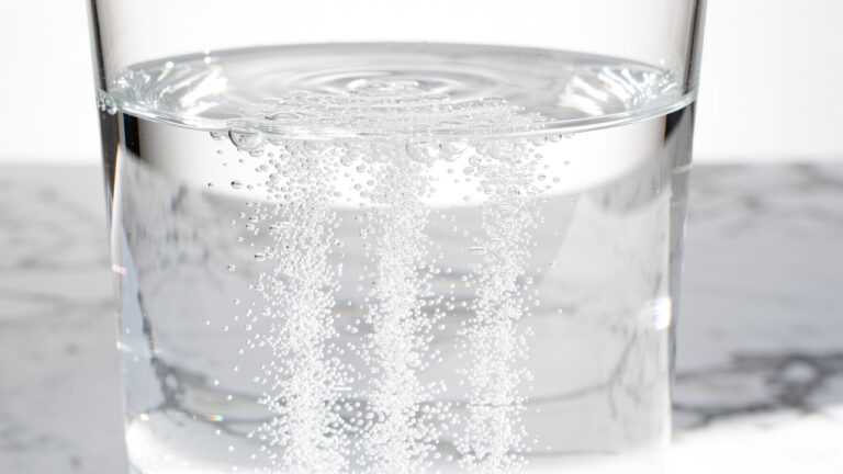How Much Hydrogen Water Per Day: Evidence-Based Dosage Guide